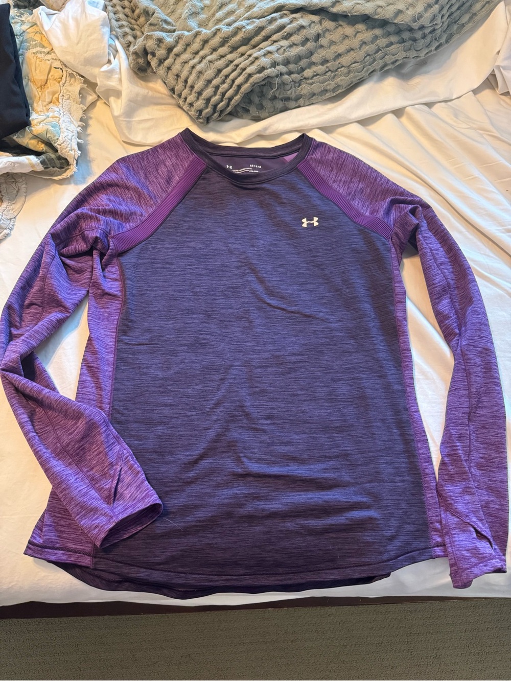 Under armour women’s cold gear running top long sleeve M/L